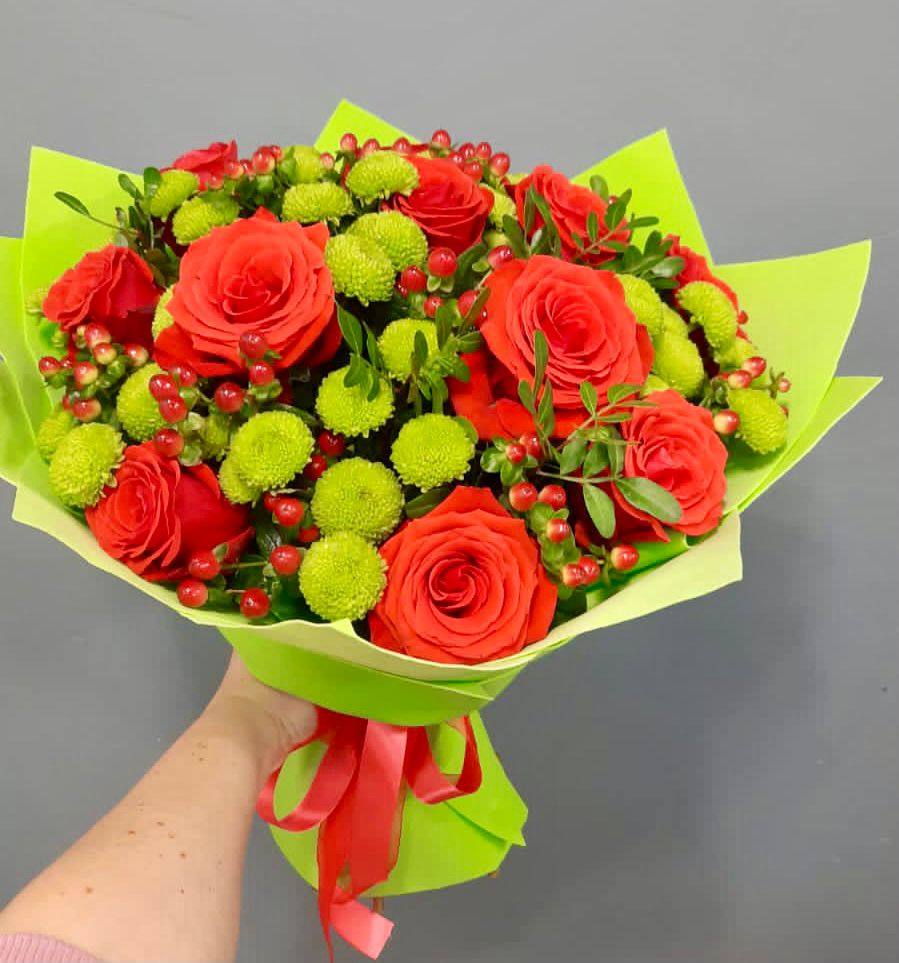 Букет цветов из: Хризантемы и Розы в Чернышевске