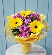 Букет цветов из:  Хризантемы и Герберы в Чернышевске
