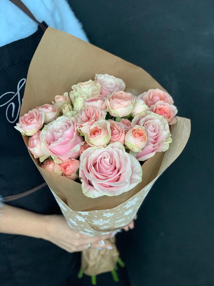 Букет цветов из: Хризантемы и Розы в Чернышевске