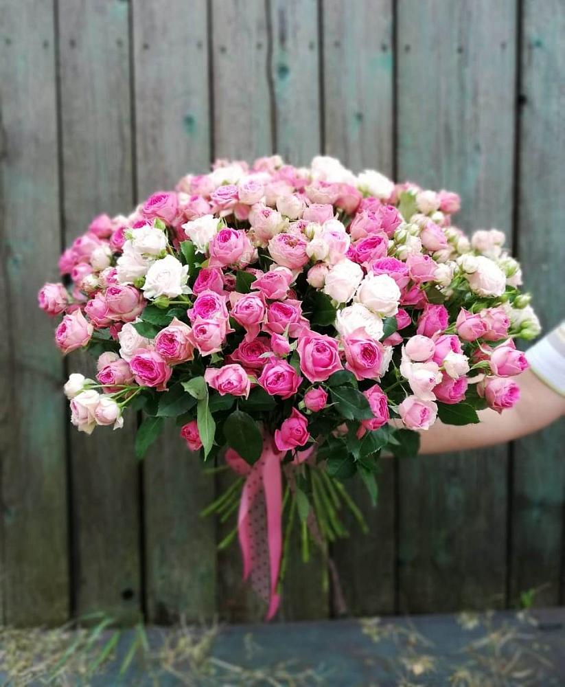 Букет Розовые кустовые розы Натали и Лав Лидия в Чернышевске