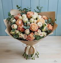 Букет цветов из:  Альстромерии и Розы в Чернышевске