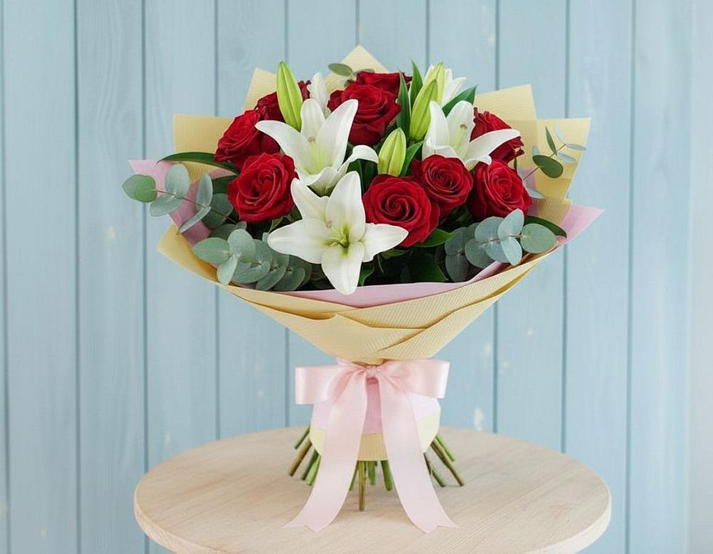 Букет цветов из: Лилии и Розы в Чернышевске